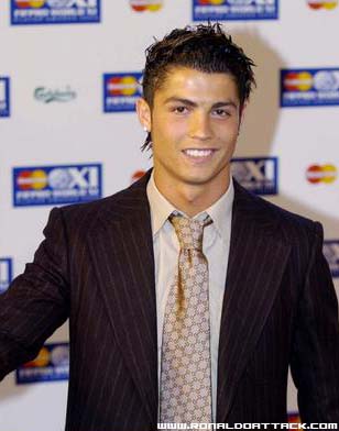 cristiano ronaldo hairstyle. Tags: Cristiano Ronaldo